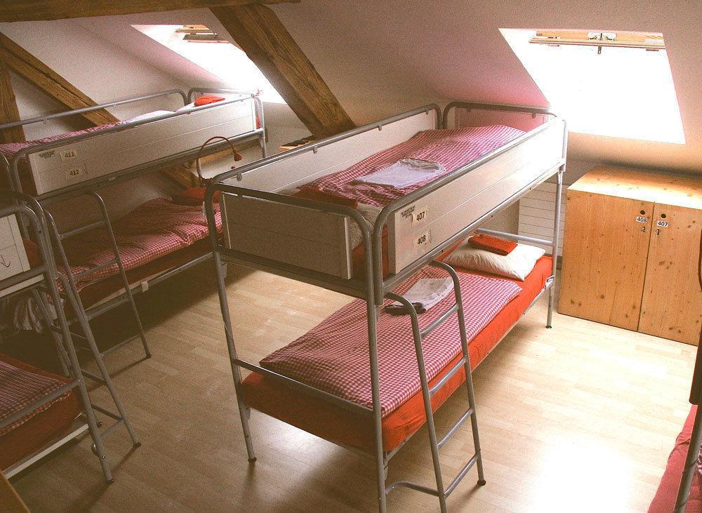 Langstars Backpackers Asrama Zurich