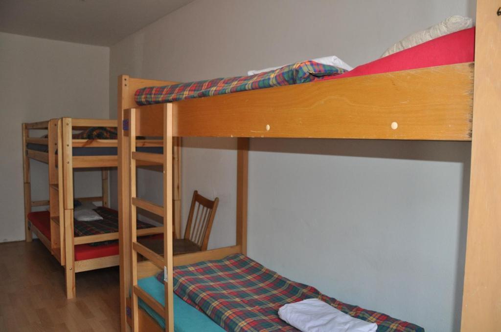 Asrama Langstars Backpackers *