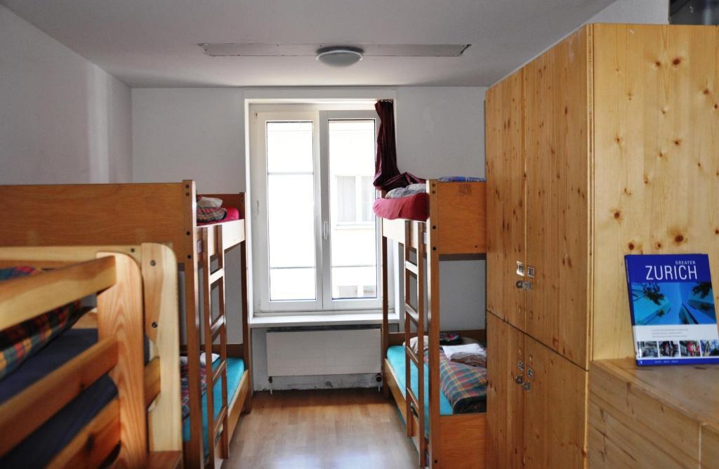 Langstars Backpackers Asrama Zurich