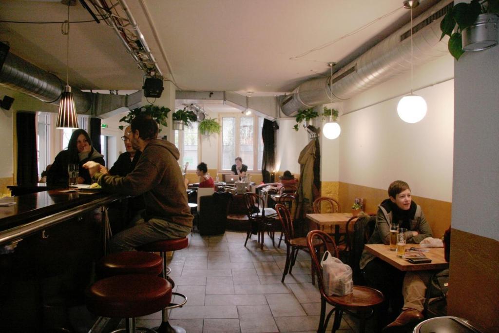 Langstars Backpackers Asrama Zurich